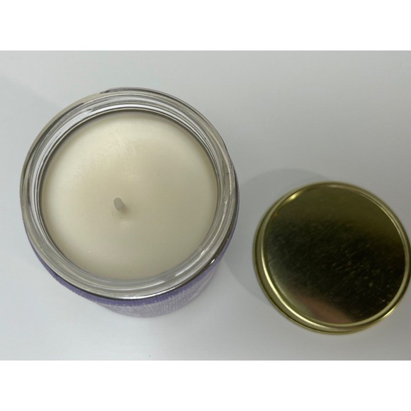 Bath & Body Works Fresh‎ Cut Lilacs Signature Single Wick Candle Jar 7 oz - Picture 3 of 4